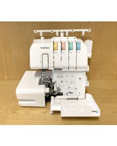 Tagliacuci Brother 1034DX - NUOVA DA ESPOSIZIONE